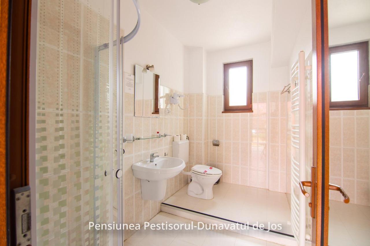 Pensiunea Pestisorul Dunavatu de Jos ภายนอก รูปภาพ